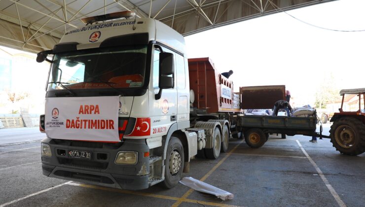BÜYÜKŞEHİR’DEN ÜRETİCİYE NAKLİYE DESTEĞİ