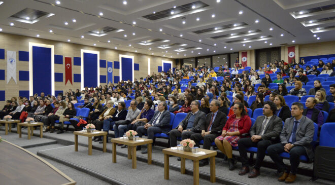 RESSAM DALİ’NİN PSİKOBİYOGRAFİSİ ANLATILDI