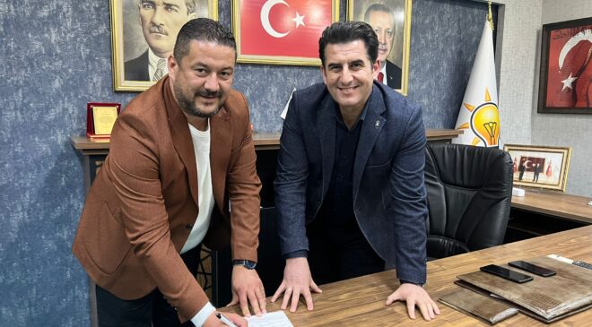 İYİ PARTİLİ SABUNCUOĞLU AK PARTİ’YE GEÇTİ