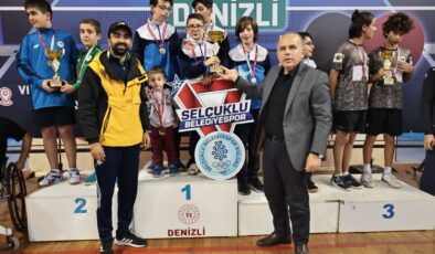 <strong>MASA TENİSİ GRUP MAÇLARI BUGÜN TAMAMLANIYOR</strong>