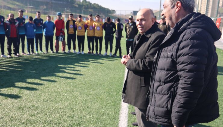 KRİKET TÜRKİYE ŞAMPİYONASI DEVAM EDİYOR