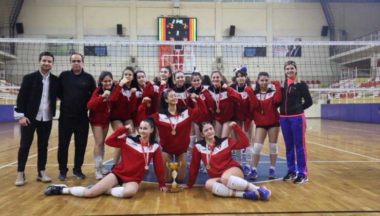 ŞAMPİYONLUĞU BÜYÜKŞEHİR BELEDİYESPOR GÖĞÜSLEDİ