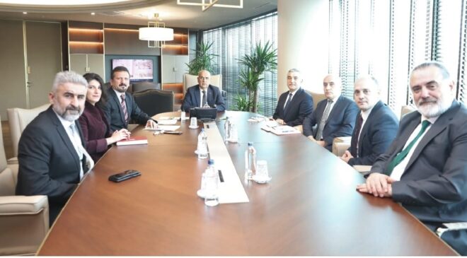 VETERİNERLER SORUNLARINI BAKAN KİRİŞÇİ’YE ANLATTI