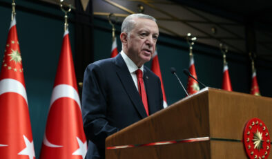 Cumhurbaşkanı Erdoğan: ‘Tüm memur ve emeklilerimiz için maaş artış oranı yüzde 25’