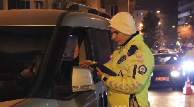 Denizli’de yılbaşı denetimlerinde kuş uçurtulmadı