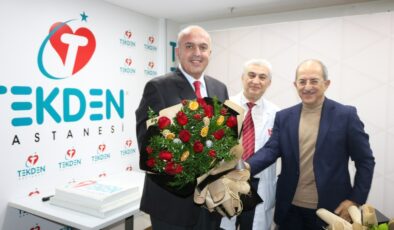 TEKDEN’İN YENİ BAŞHEKİMİ DR. ŞAKİR BAYUR OLDU