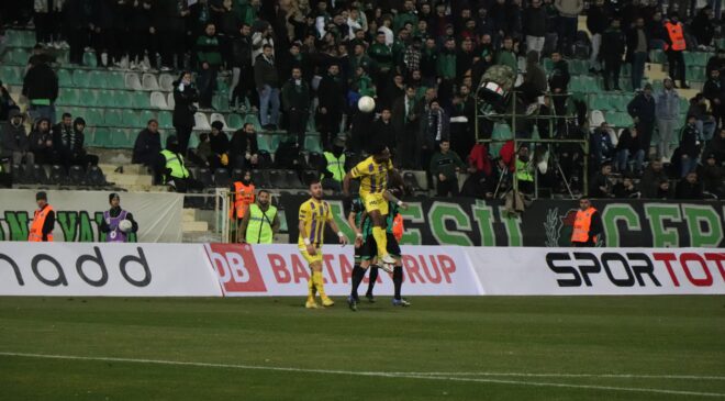 HOROZ LİDERE BOYUN EĞDİ