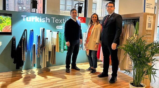 BAŞKAN MEMİŞOĞLU, İHRACATÇILARI YALNIZ BIRAKMADI