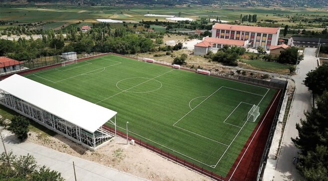 ÇAMELİ İLÇE STADYUMU YENİ SEZONA HAZIR