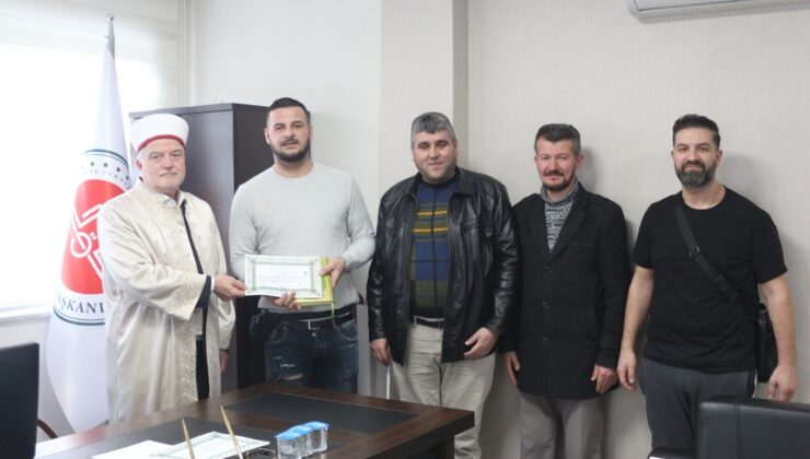 TATİL İÇİN FRANSA’DAN GELMİŞTİ MÜSLÜMAN OLDU