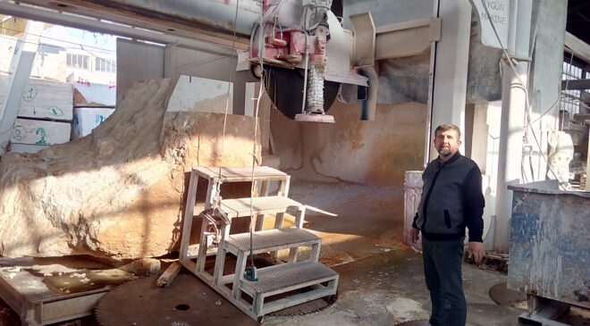 TRAVERTENİN İÇİNDEN HAYVAN FOSİLLERİ ÇIKTI