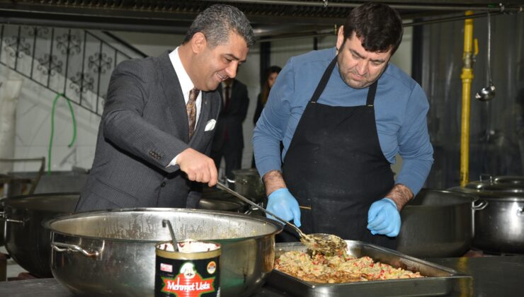 35 BİN ÖĞRENCİ ÜCRETSİZ YEMEK YİYECEK