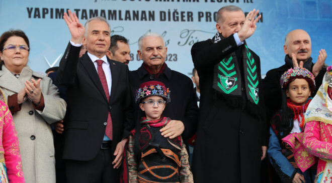 “DENİZLİ’MİZE HİZMET ETMEK ONURLARIN, GURURLARIN EN ÜSTÜNÜDÜR”