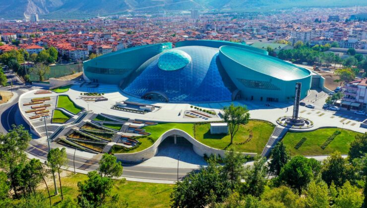 DENİZLİ, BÜYÜKŞEHİR İLE KÜLTÜR VE SANATA DOYACAK