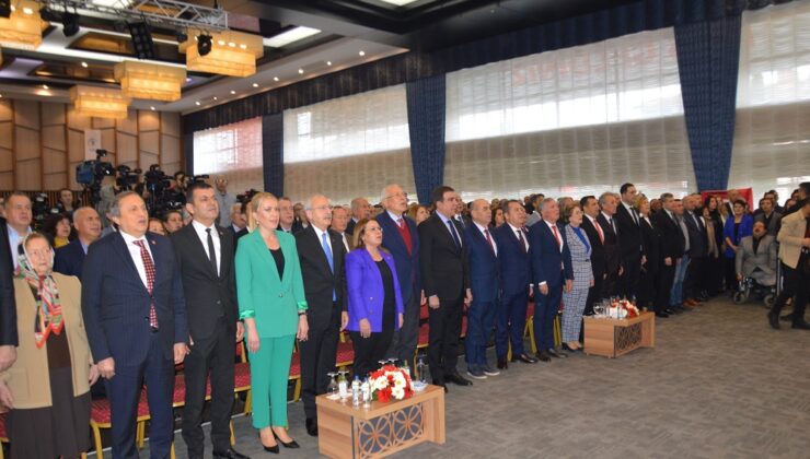 Kılıçdaroğlu: “Belediye başkanlarımız yapabiliyorsa biz de yapacağız”