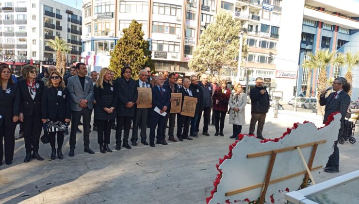 BAŞKAN DEMİRDÖĞER:  DEMOKRASİ ŞEHİTLERİMİZİ SAYGIYLA ANIYORUZ