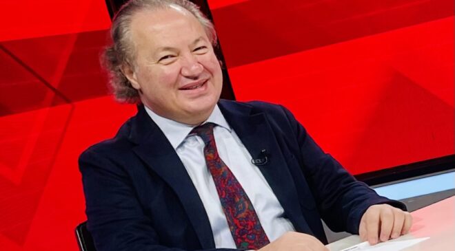 LAODİKYA ZİYARETÇİLERİNİ ÇAĞIRIYOR