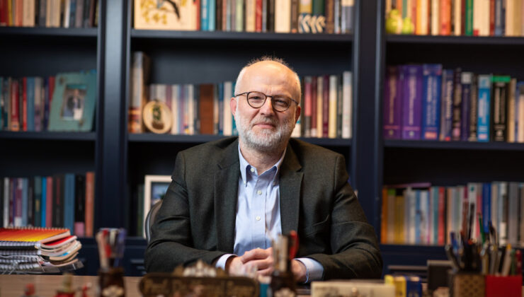 PROF. DR. SAYAR BUGÜN DENİZLİLERLE BULUŞACAK