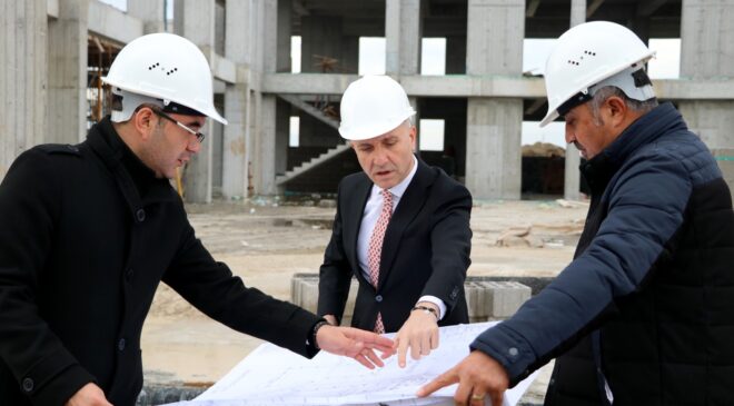 SARAYKÖY’DE DEV SPOR KOMPLEKSİ İNŞAATI YÜKSELİYOR