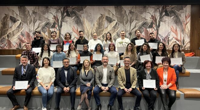 İŞ DÜNYASINA PROJE EĞİTİMİ VERİLDİ