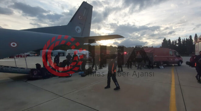 İzmir depreminin kahramanları deprem bölgesine gitti