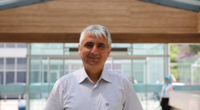 ‘DEPREM GERÇEĞİ ÇOCUKLARA YALIN BİR ŞEKİLDE ANLATILMALI’