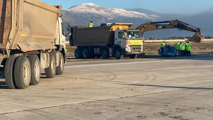 Hatay Havalimanı pistini onarım çalışmalarına başlandı