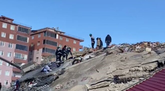 Rus yardım ekipleri deprem bölgesinde