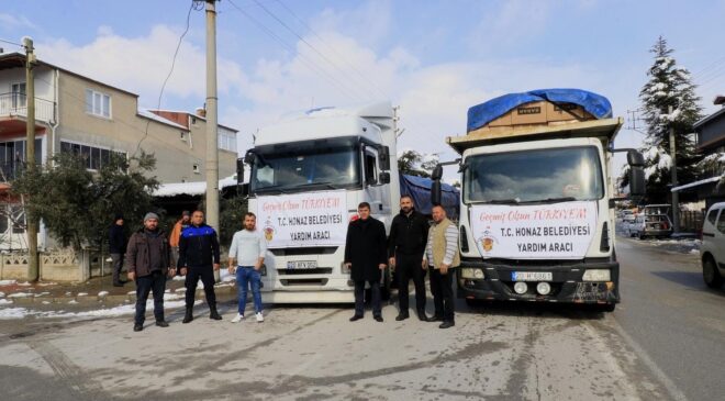 DEPREM BÖLGESİNE 3 YARDIM TIRI GÖNDERDİLER