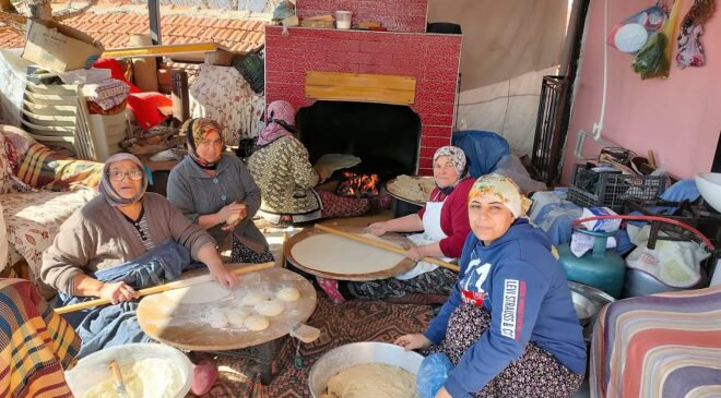 DEPREMZEDELER İÇİN EKMEK YAPTILAR