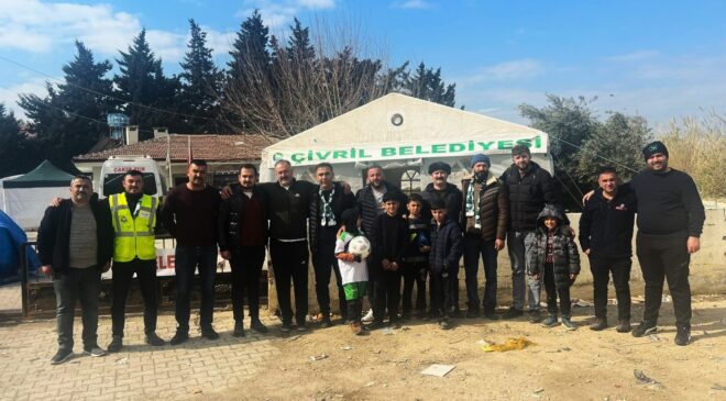 <strong>Yeşil Çivril Belediye Spor, depremzedelerle bir araya geldi</strong>