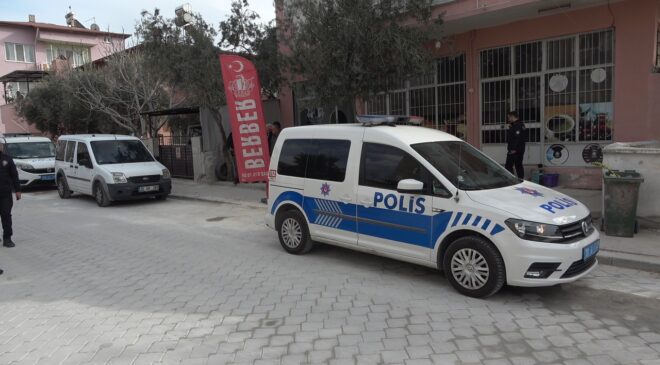 <strong>Sokak ortasında sırtından vuruldu</strong>