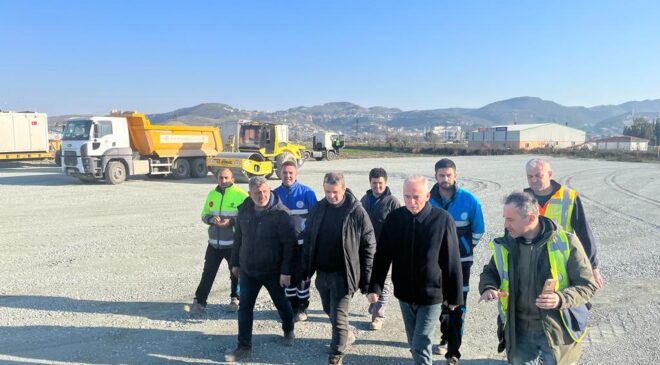 BAŞKAN ZOLAN, BÜYÜKŞEHİR EKİPLERİNİ YALNIZ BIRAKMIYOR