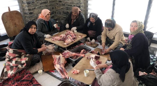 BAKLAN’DA İMECENİN EN GÜZEL ÖRNEĞİ SERGİLENİYOR
