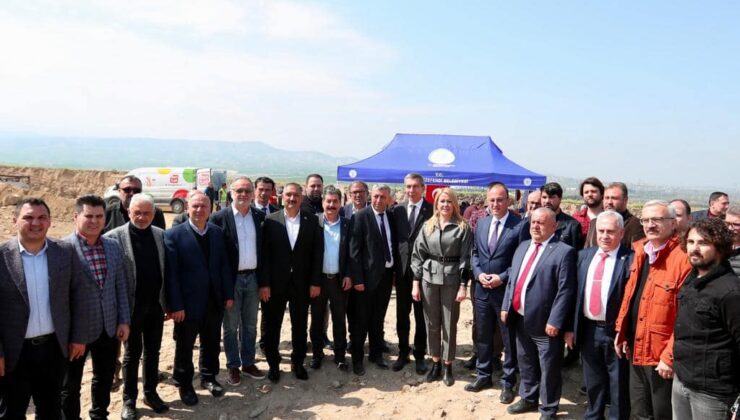 AHİ BABA SANAYİ SİTESİ İÇİN TEMEL ATMA TÖRENİ YAPILDI