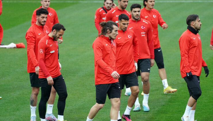 A MİLLİ FUTBOL TAKIMI, ERMENİSTAN MAÇINA HAZIRLANIYOR