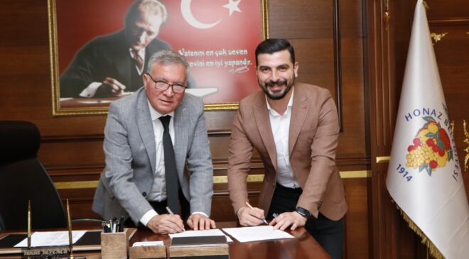 HONAZ BELEDİYESİ ÇALIŞANLARINI SEVİNDİRECEK PROTOKOL