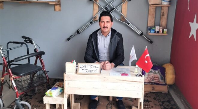 ESKİ MEDİKAL ÜRÜNLERİN BAKIMINI YAPIP İHTİYAÇ SAHİPLERİNE ULAŞTIRIYOR