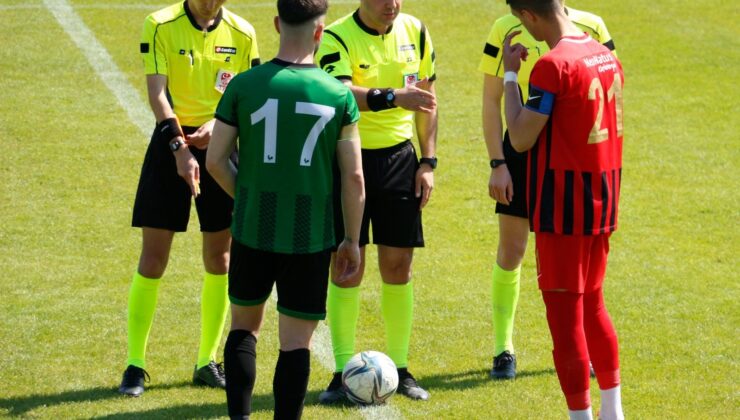 GENÇ HOROZLAR U19’DA PLAY-OFF’LARDA