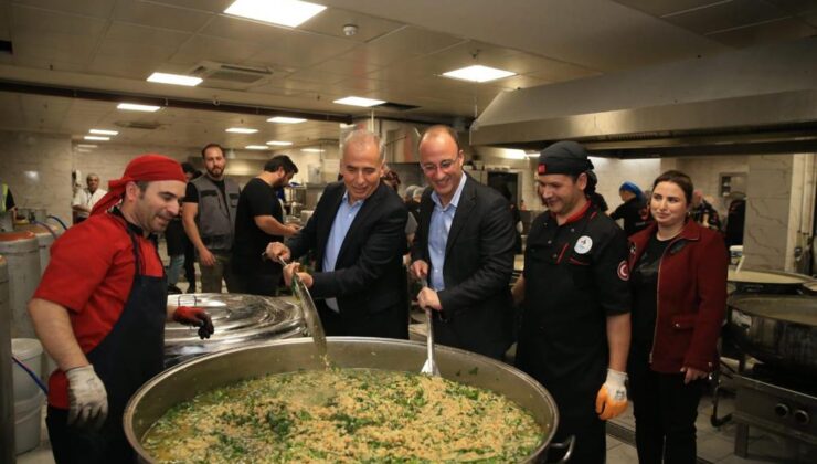 <strong>Başkan Zolan afetzedeleri yalnız bırakmıyor</strong>