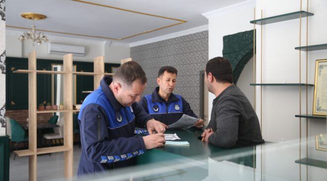 İŞ YERLERİ ZABITA EKİPLERİNCE DENETLENİYOR