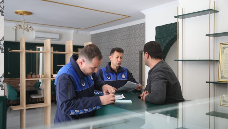 İŞ YERLERİ ZABITA EKİPLERİNCE DENETLENİYOR