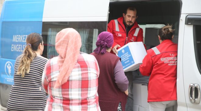 MERKEZEFENDİ BELEDİYESİ GIDA KOLİSİ DESTEĞİNİ SÜRDÜRÜYOR