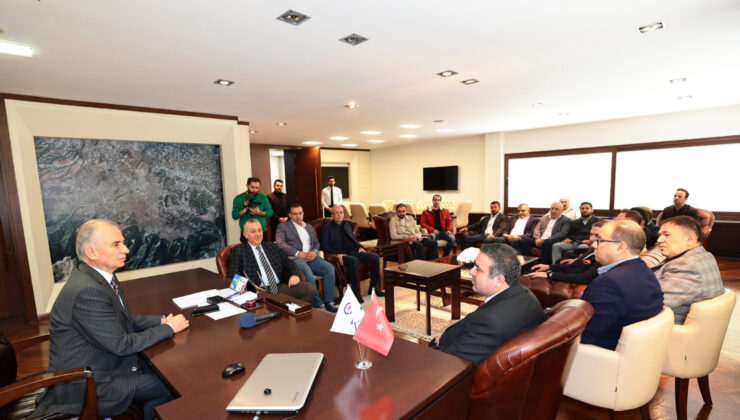 DEPREMİN YARALARI HEP BİRLİKTE SARILIYOR