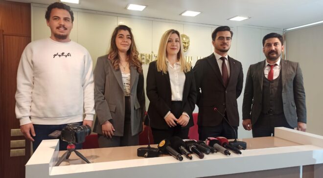 İYİ Parti’nin Denizli’de ki en genç adayı Nazlı Yaşatürk Gazeteciler cemiyetinden seslendi