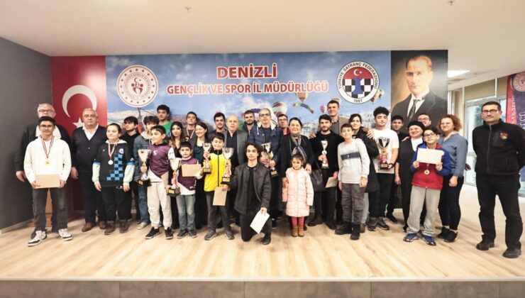 SATRANÇTA HAMLELER MUHARREM ÇAMLI ANISINA YAPILDI