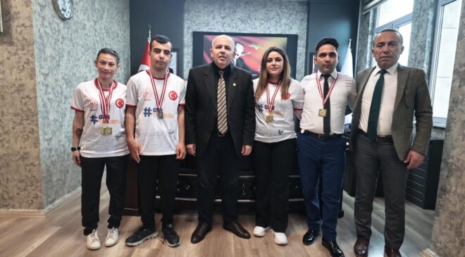 BİLEK GÜREŞİNİN ŞAMPİYONLARINDAN İLMAN’A ZİYARET