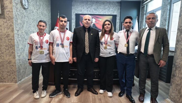 BİLEK GÜREŞİNİN ŞAMPİYONLARINDAN İLMAN’A ZİYARET