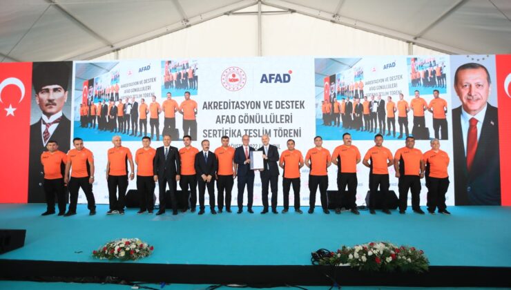 PAKUT KAPILARINI GÖNÜLLÜLERE AÇTI