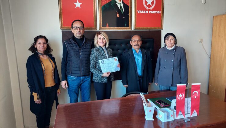 VATAN PARTİSİNE 13 BAŞVURU VAR!